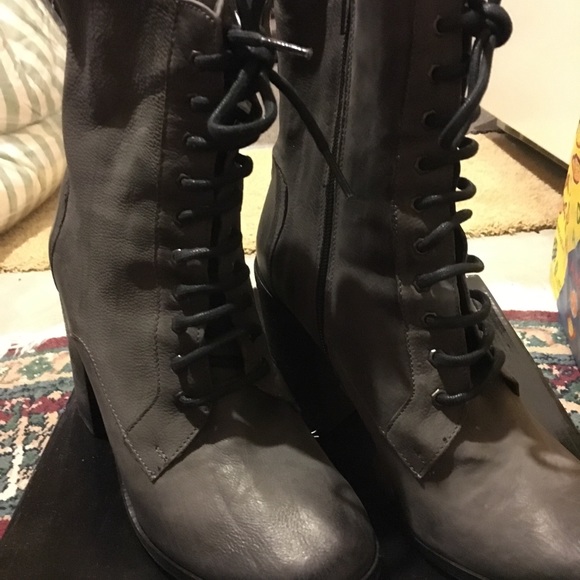 ‼️ Stylish Boutique 9 Dustan Calf boots. EUC - Picture 3 of 6